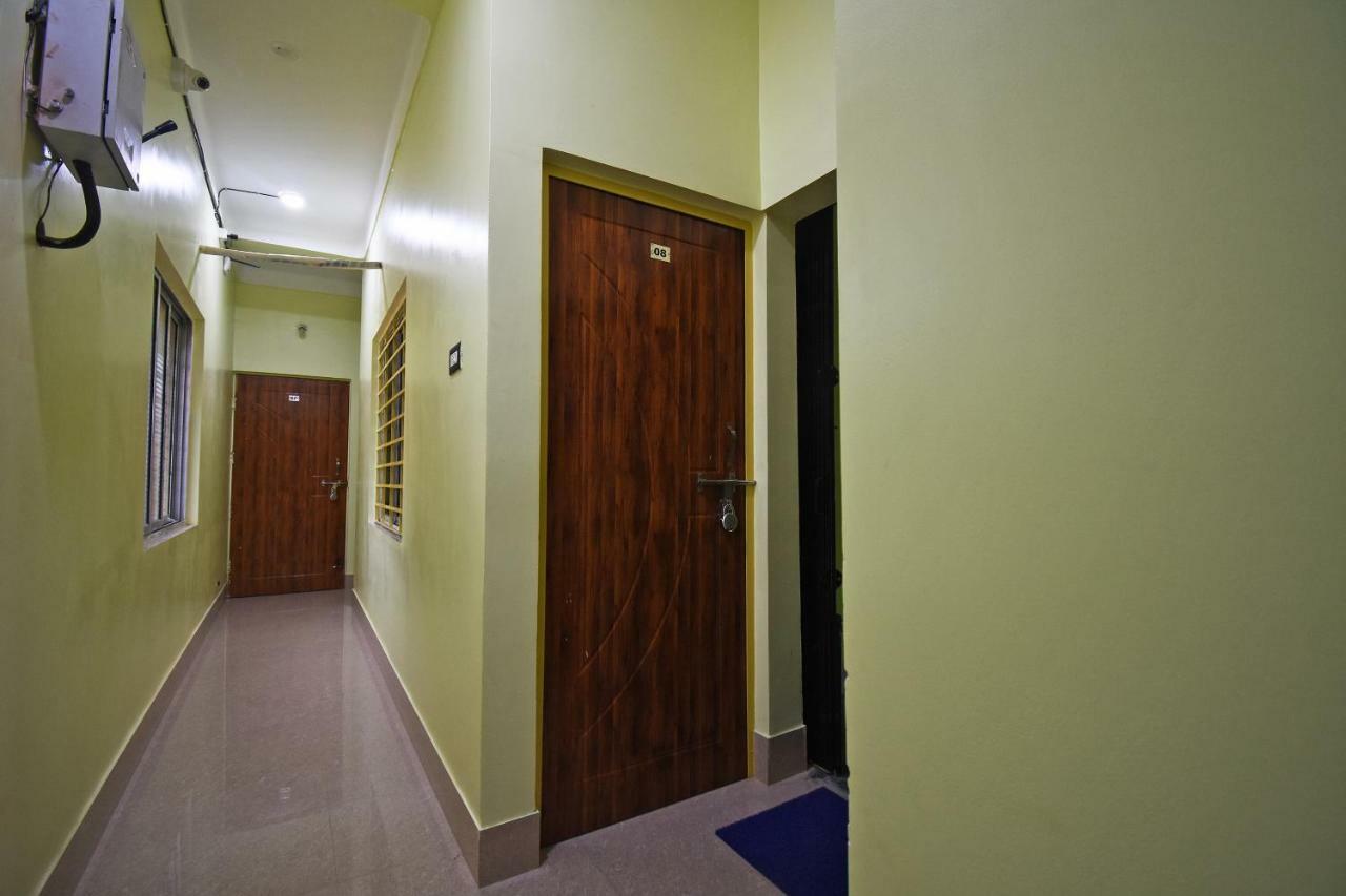 Oyo 43461 Atithya Guest House Sri Niketan Exterior photo